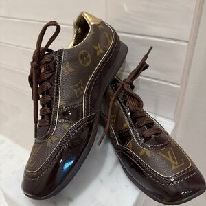 LOUIS VUITTON Monogram Canvas & Patent Leather Globe Trotter Sneakers - Size 37